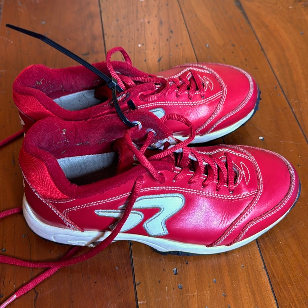 Ringor turf shoes